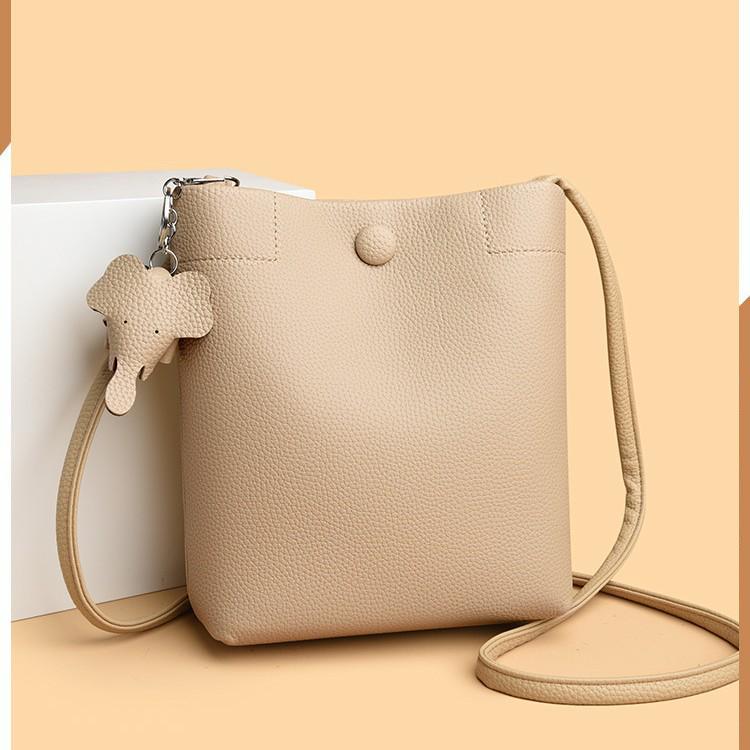 2025 Women's Minimalist Soft Leather Crossbody Backpack - Lightweight and Versatile Phone Bag