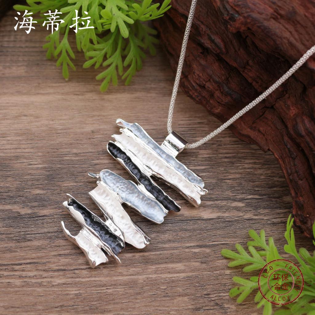 New Color Oil Exaggerated Geometric Lines Long Pendant, Personalized Women's High-end Necklace