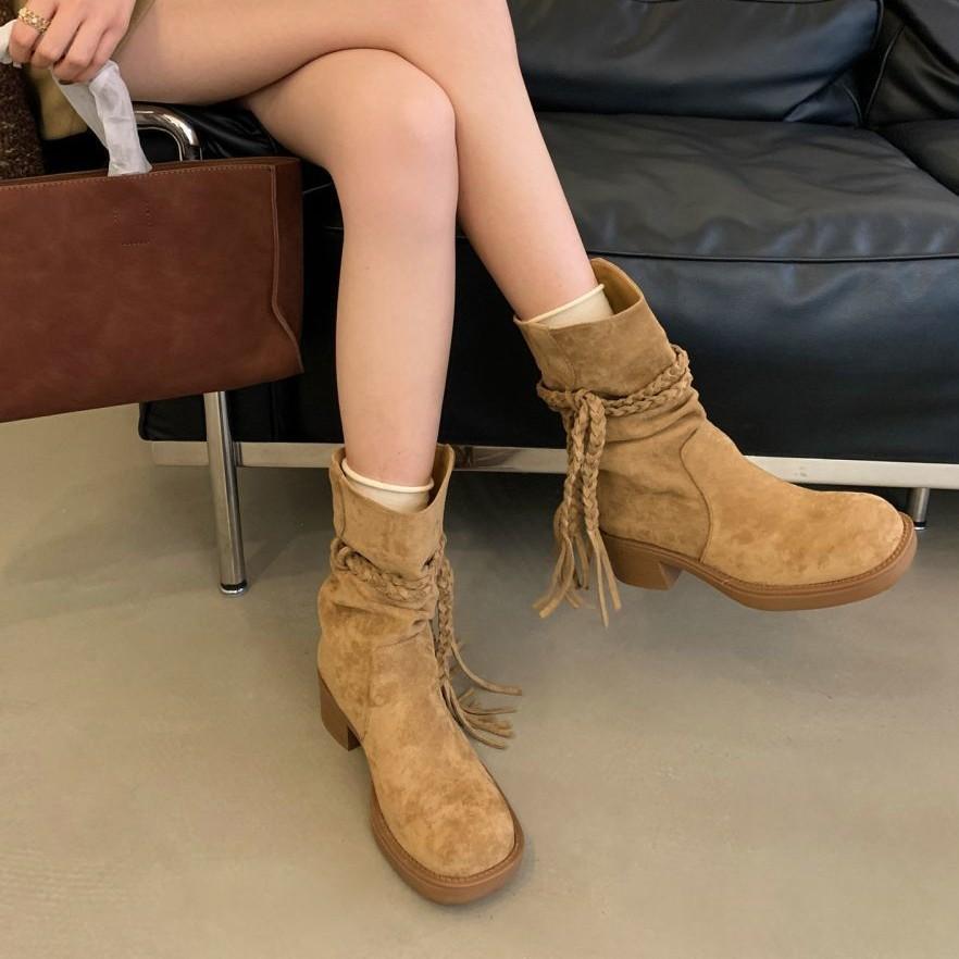 2025 New Retro Wasteland Wind Fringed Knight Boots Women's Autumn Thick Heel Woven Strap Versatile Fashion Mid Boots