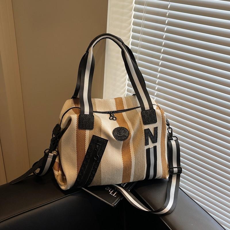 Striped Retro Travel Bag Women's Large Capacity Lightweight Handbag Short-distance Luggage Bag Dry Wet Separation Gym Bag