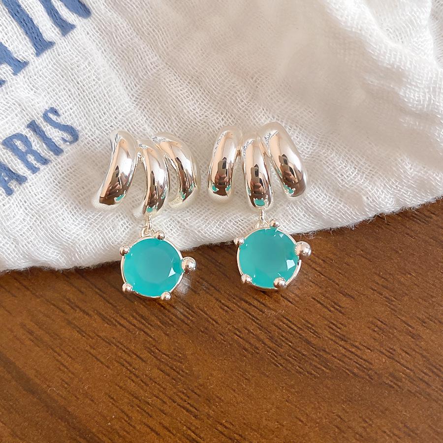 French Pearl Beads Zircon Pearl Stud Earrings - Elegant and Versatile High-End Accessories