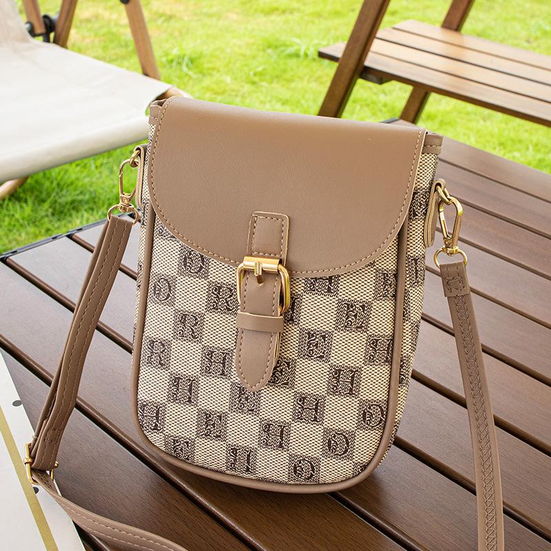 

JYL TS Women s Sling Bags Mobile Bag 104 Crossbody PU Printed Grid Women Bag светло-зеленый