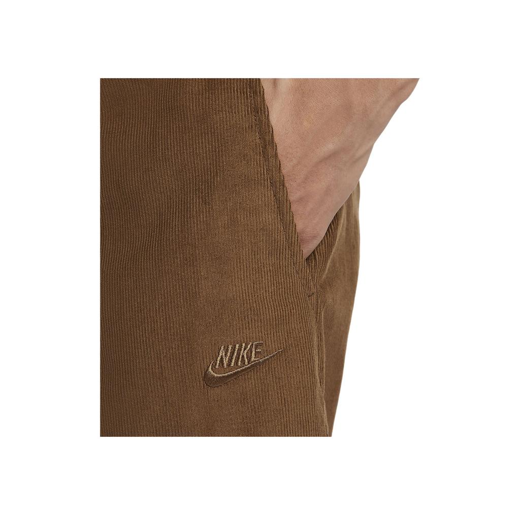 Nike Pantalones Casuales de Pierna Recta con Cremallera de Tiro Medio Bordados con Logo de Club para Hombre Marrón Claro Británico FZ0787281
