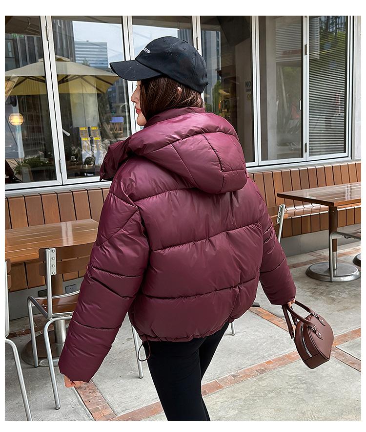 Women’s Short Detachable Hood Windproof Thicken Warm Winter Jacket With Raglan Sleeves