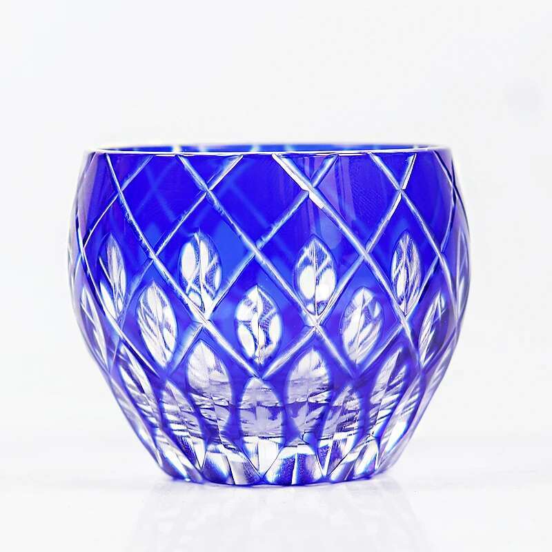 

Japanese Style Edo Kiriko Colored Crystal Sake Glass Hand Carving Kaleidoscope Small Wine Cups Vodka Spirit Liquor Short Glasses 60ml синій