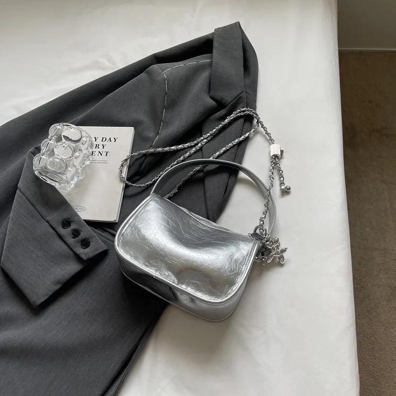 Women's chain crossbody bag  popular silver bag  single shoulder  small square bag  summer  everything
