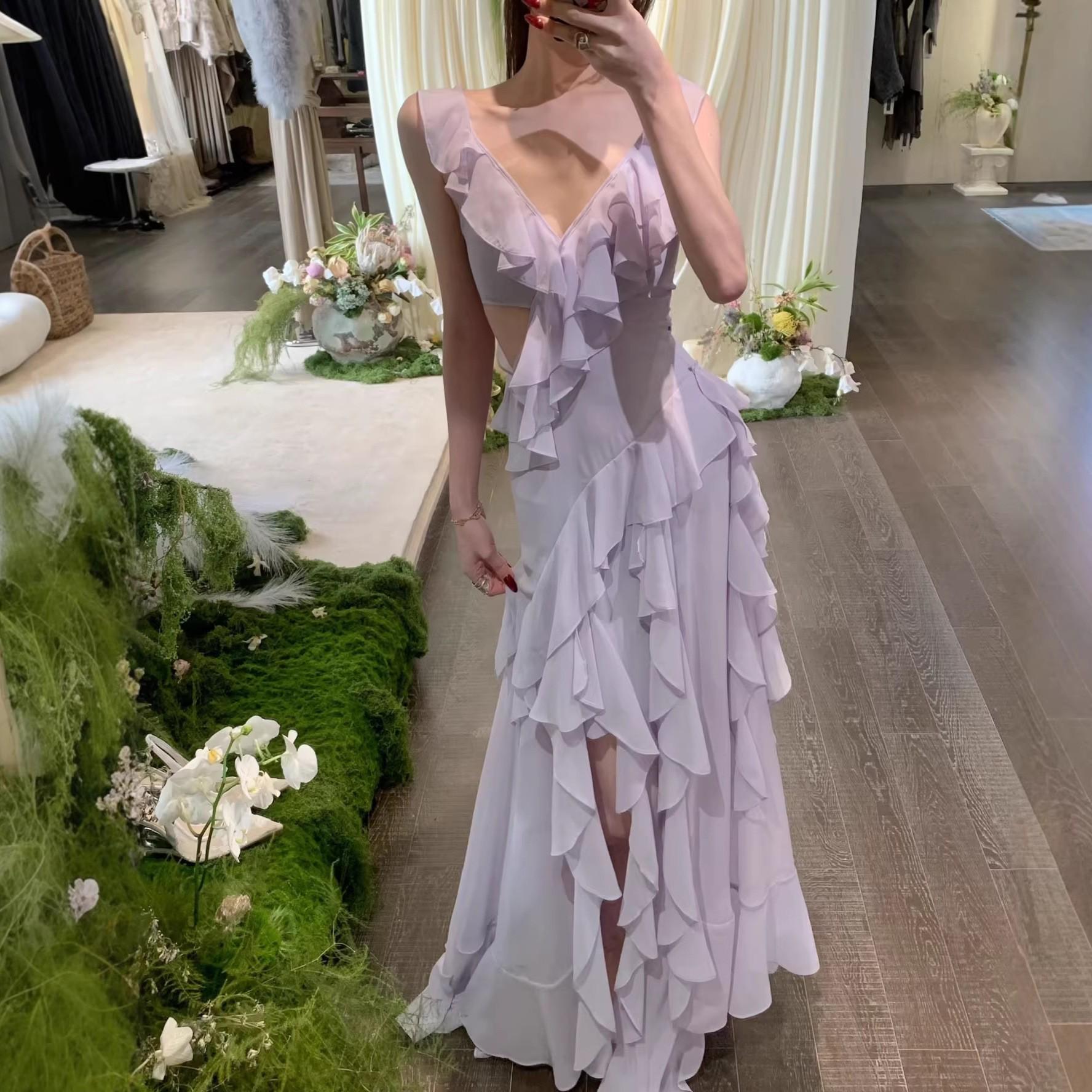 Purple V-neck Ruffle Maxi Dress Small фиолетовый