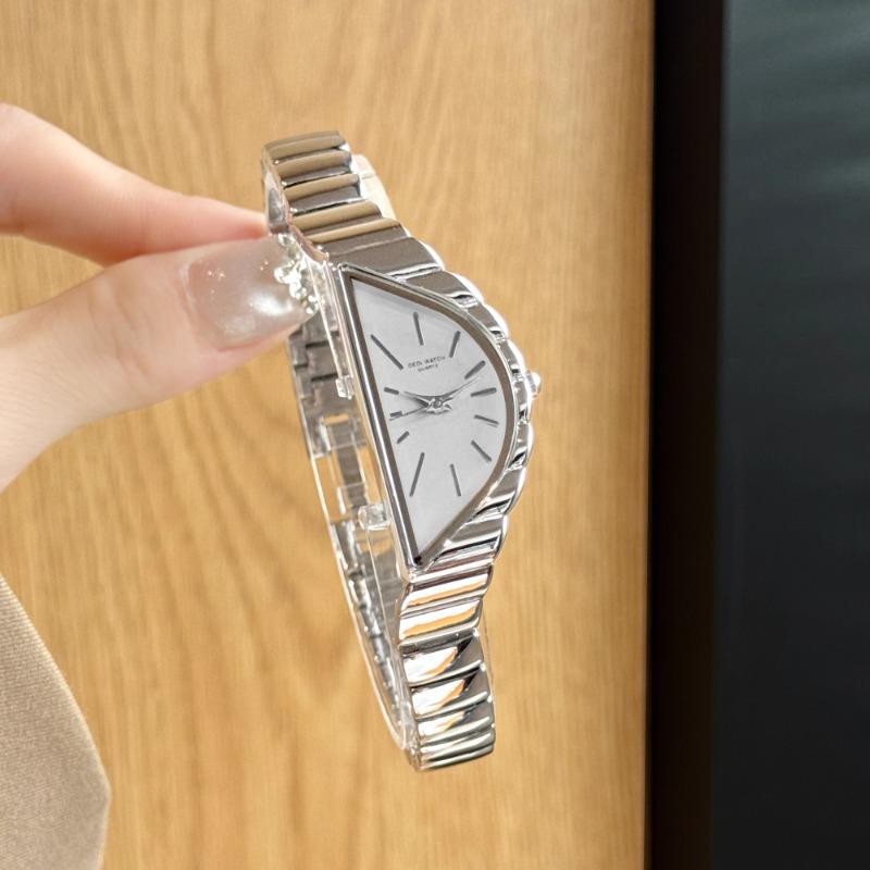Original Irregular Women's Quartz Watch Golden Ladder Creative Clock Steel Waterproof Bracelet Women's Watch