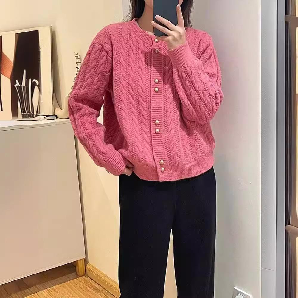 

Loose Women s Double-button Knitted Cardigan with Twist Texture and Round Neck for Autumn and Winter 2XL розы красного