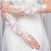 Luvas Longas de Renda Femininas Luvas de Noiva Sem Dedos com Alças para Dedos Pérolas Artificiais Elegantes Acessório de Luvas de Casamento para Chá da Tarde Baile Ópera Noite