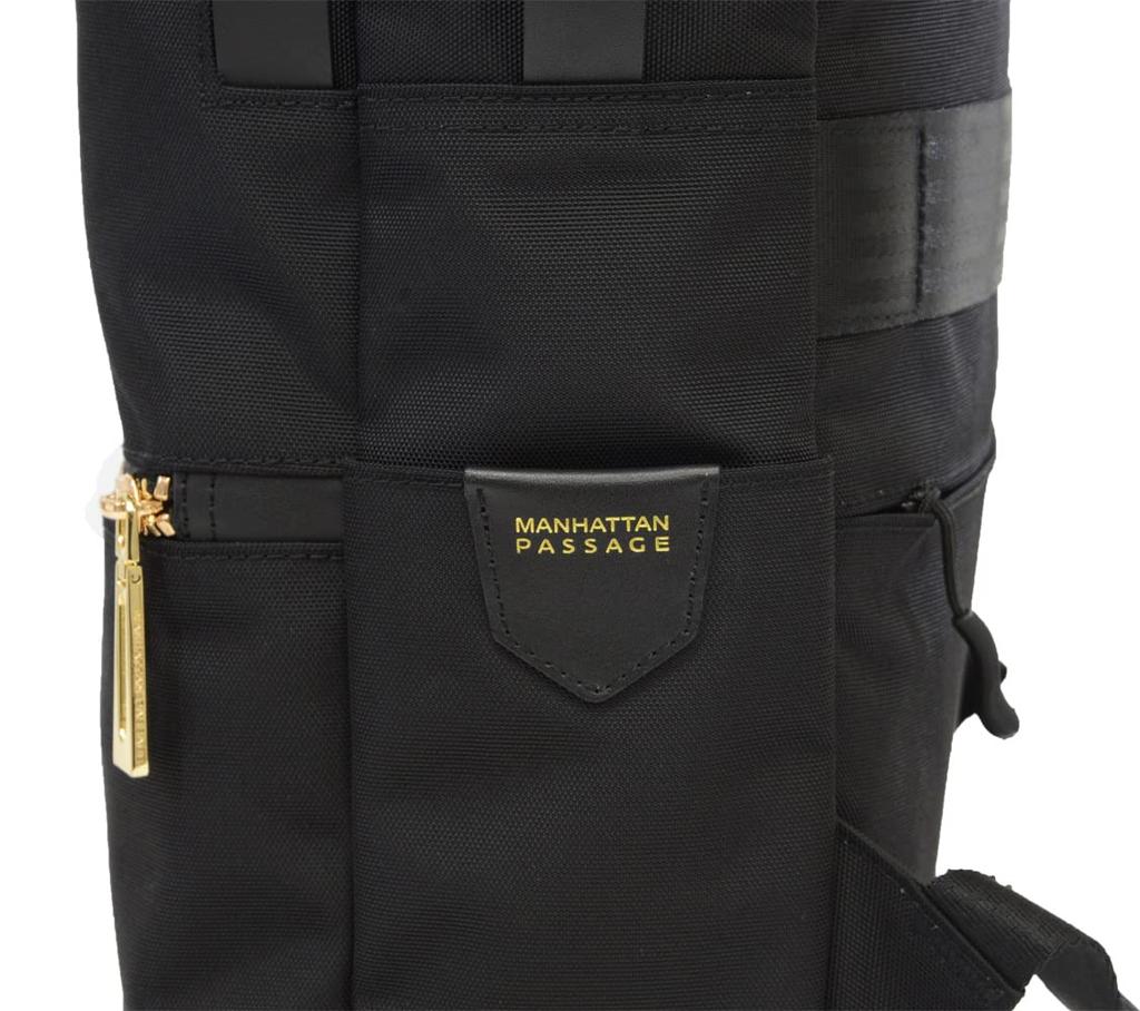 1500 BKGD batoh 15 [Manhattan Passage] (Černá)