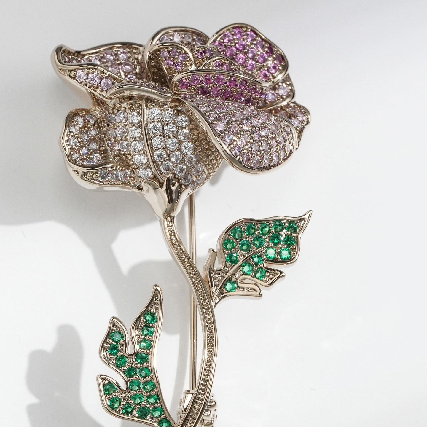 Elegant Coffee Gold Rose Brooch with Micro-inlaid Zircon for Suit Jackets