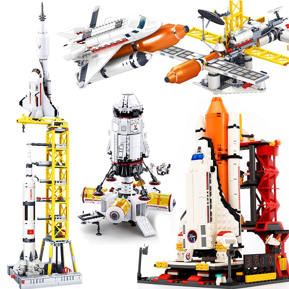 Space Shuttle Launch Center Lunar Lander Model Building Blocks Spaceship Spaceport Figure Rocket Bricks Construction Toys