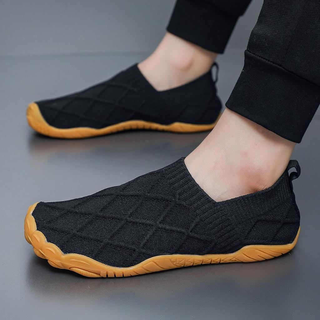 Chenma direct sales new flying woven outdoor hiking fishing wading shoes indoor fitness non-slip five-finger barefoot shoes