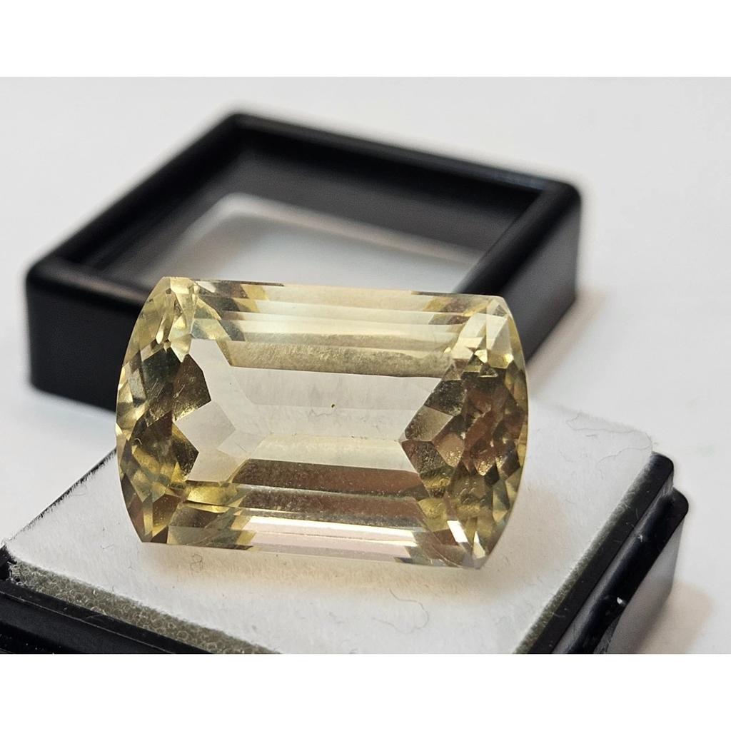 Fabulous Natural Yellow Sapphire 23-24 Ct Fancy Cushion Cut Certified Gemstone