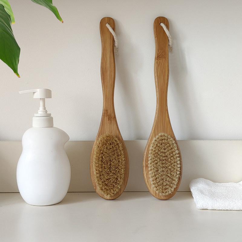 1Pcs Wooden Long Handle Bristle Shower Body Brush Bathing Massage Back Body Exfoliating Brush Bathroom Wash Brush Bath Tools
