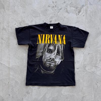 Vintage 90er Nirvana Distressed Grafik Logo T-Shirt Größe M Schwarz