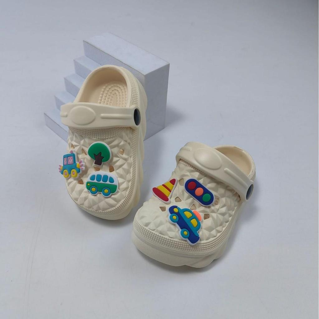 Summer 2025 Cartoon Kids' Clogs - Lightweight, Cute, Indoor/Outdoor Footwear