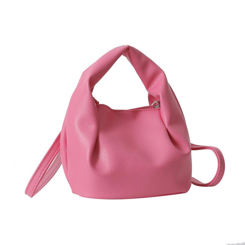 Sac à main chic pour femme style décontracté en matériau PU Sac bandoulière pour l'été 2023