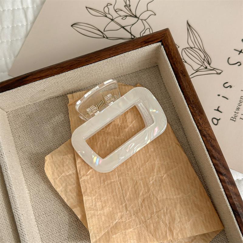 The Little Mermaid Exquisite Cute Shark Clip - Women's Fashion Acetate Hair Accessory