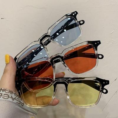 Vintažiniai kvadratiniai akiniai nuo saulės moterims Dizainerio Retro atspalviai Raudonas veidrodinis lęšis Madingi UV400 akiniai nuo saulės Moteriškas prekės ženklas