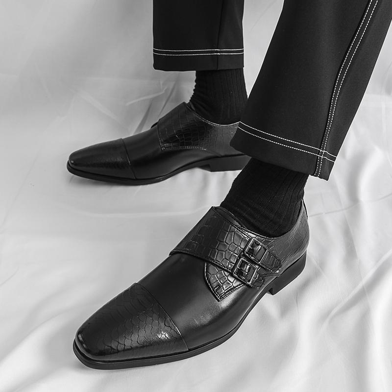 Gentleman Luxury New Black Brown Pointed Leather Shoes Men Designer Monk Strap Loafers Formal Wedding Dress Homecoming Footwear