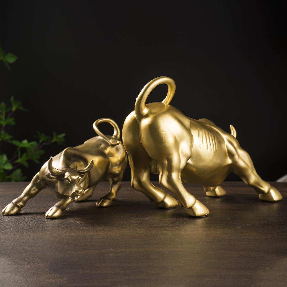 Wall Street Top Bull Market Office Use Bookcase Wine Cabinet TV Cabinet Tabletop Nice Resin Crafts Ornaments Durable