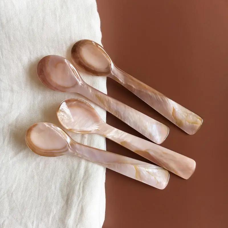 1pc Mother of Pearl Shell Cream Coffee Stir Spoon Natural Shell Caviar Spoon Teaspoon Kitchen Tools