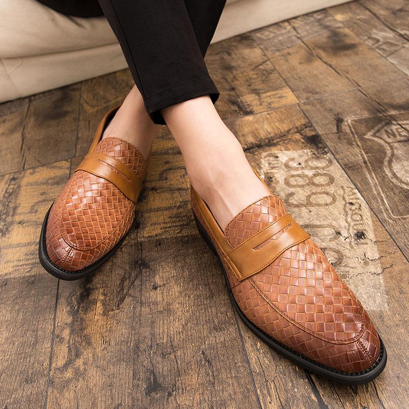 Fashion 2024 Spring Autumn Hot Selling Men's Loafers Commuting Versatile Flat Shoes Office Massage Soles Men's Business Casual Shoes