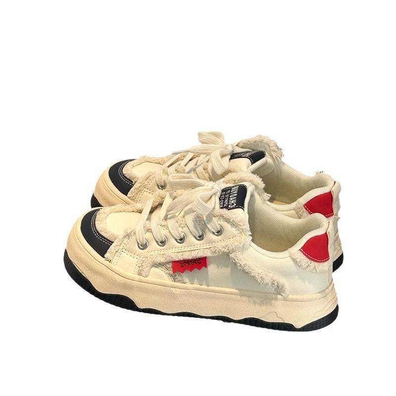 Thick-soled velvet board shoes 2025 winter new versatile little white shoes ins student casual niche warm cotton shoes