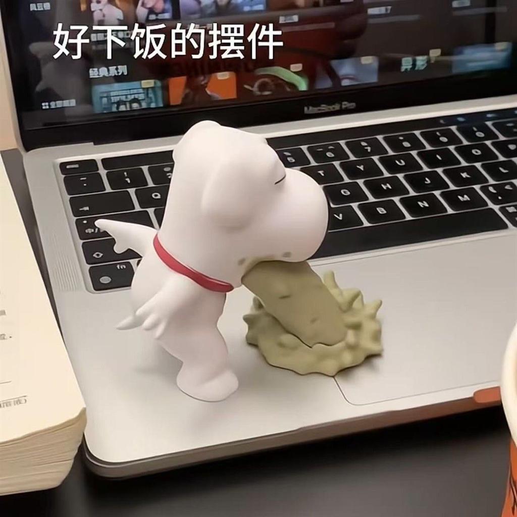 Gag Brian Griffin Vomiting Figurine Family Guy Anime Peripheral Desktop Ornament Trendy Toy Phone Holder Funny Gift For Friends