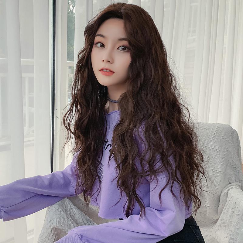Korean and Japanese Style Women's Fashion Middle Part Wig Ladies Daily Use Natural Looking Synthetic Fiber Long Wavy Wig Without Bangs