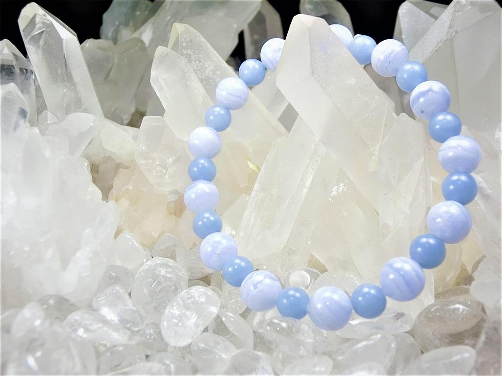 Kanoishi Sparkle of Blue Natural Stones Will Adorn Your Blue Lace Agate and Angelite Bracelet for 8mm and with Natural Power Stones Crushed