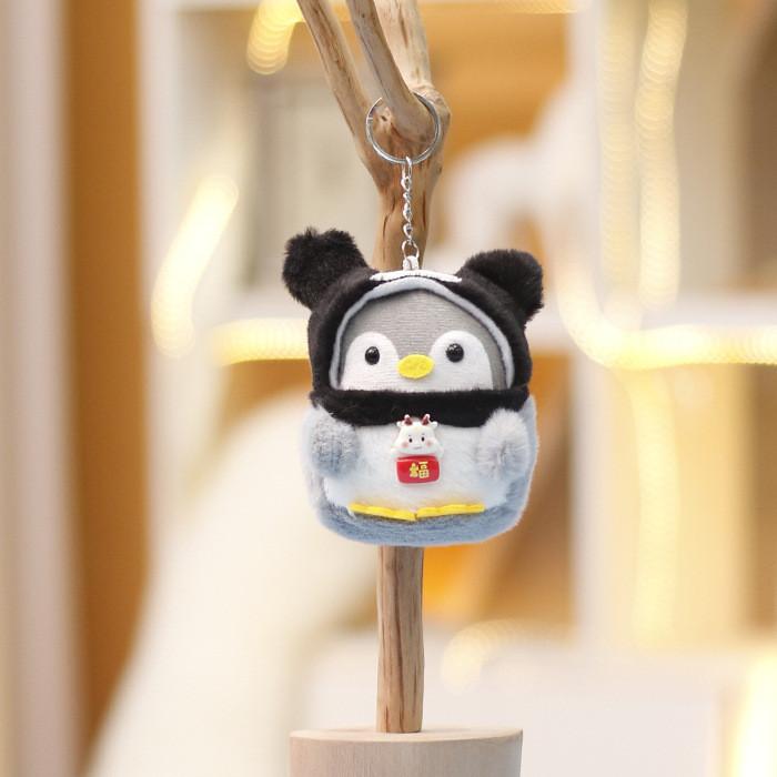 Penguin Cute Animal Plush Keychain With Short Pile Fabric For Gift Decoration