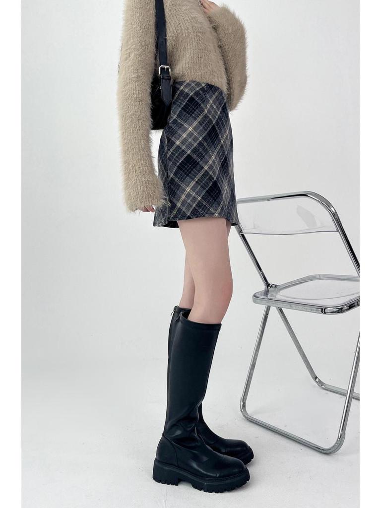 Plus Size Woolen Plaid High Waist A-Line Midi Skirt for Fall/Spring
