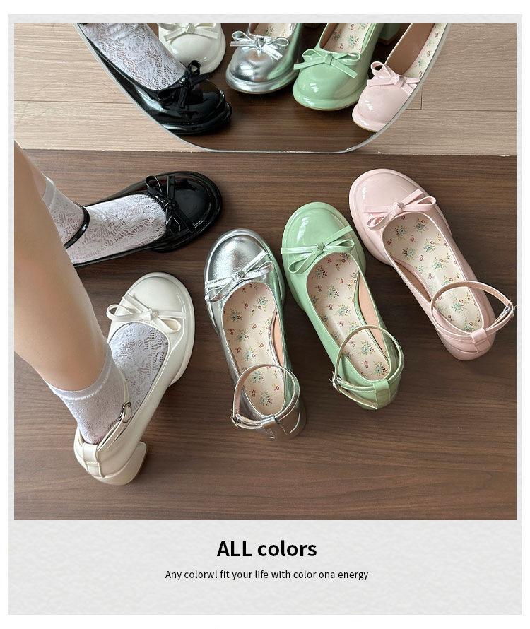 Black bow French small leather shoes women's 2025 new spring skirt JK British thick heel Mary Jane shoes