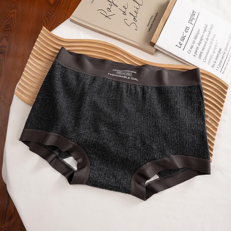 

Ladies Spring and Autumn New Pure Cotton Non Mark A Class Antibacterial Mid Waist Flat Angle Underwear L