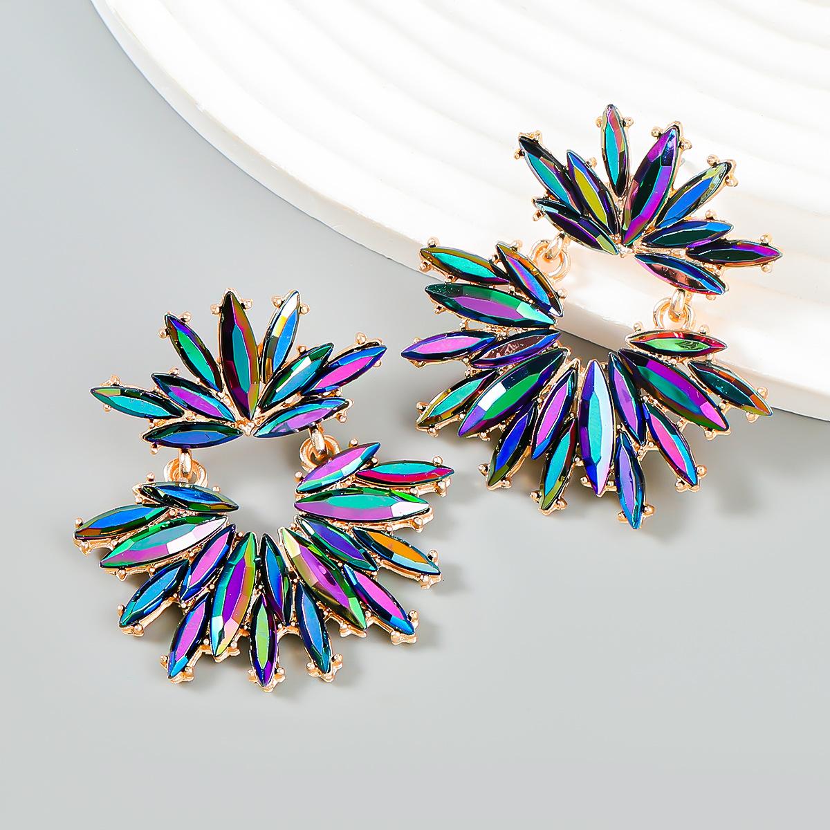 Pinkdudu Многослойные серьги-цветы для вечеринки, преувеличенные, модные, элегантные, из сплава с кристаллами, серьги-гвоздики для офисной леди PD2237