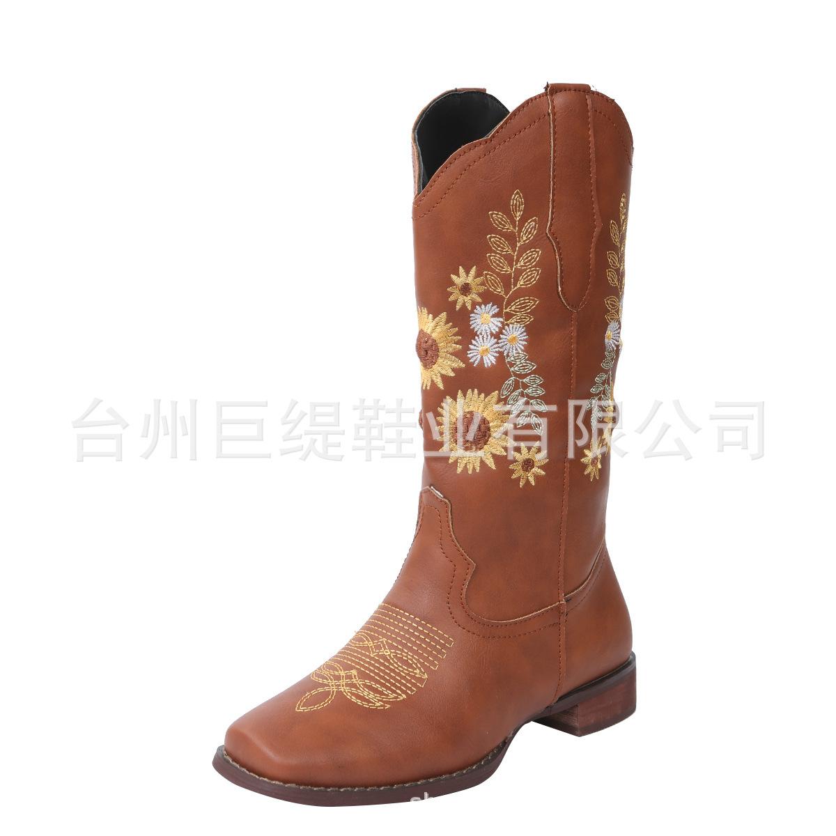 

Juti spot 2025 foreign trade boots 2021 winter European and American foreign trade flat bottom large size embroidered sunflower knight boots 43 тёмно-рыжий