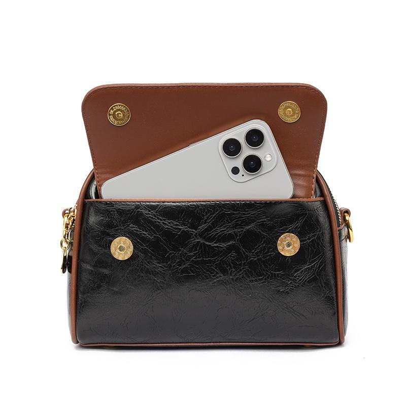 Retro Women's Bag Mother Bag Commuter Shoulder Crossbody Bag