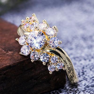 Nuovo anello romantico con fiore coreano. Elegante anello di fidanzamento a forma di fiore in oro, regalo di anniversario per la fidanzata con taglia 6-10