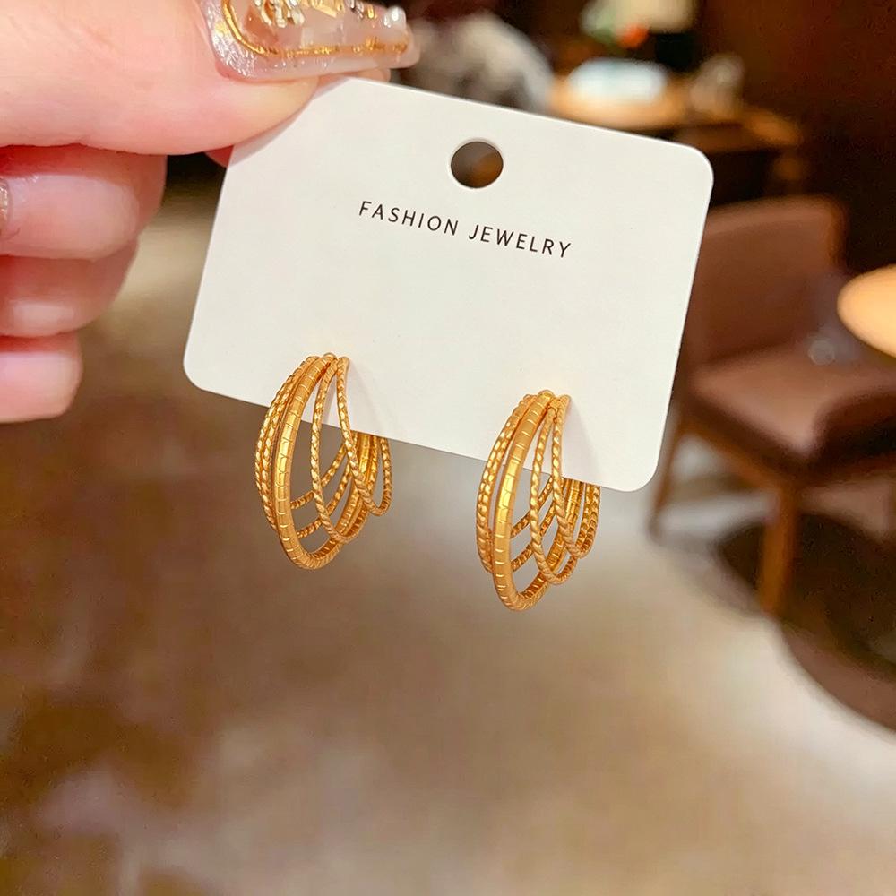 Geometric Multi-layer Matte Earrings: Elegant, Personalized Lightweight Design for Women