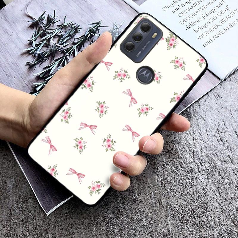 Pink Bow Tie Funda Phone Case For Motorola Moto G85 G55 G05 G14 G75 G31 G50 G10 G20 G30 G60 G13 G32 G84 G54 G53 G72 G24 Power