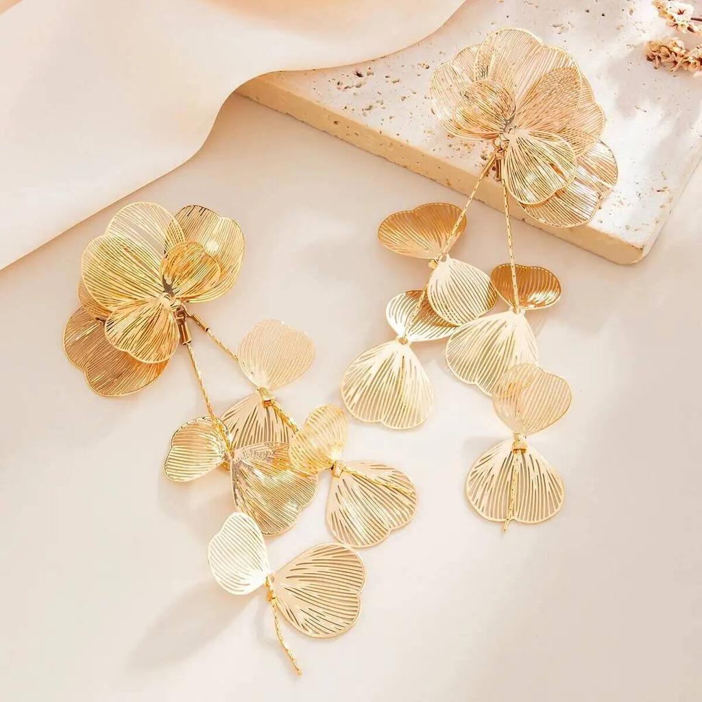 IngeSight.Z Exquisite Gold Color Ginkgo Leaf Tassel Drop Earrings Women New Charm Metal Earring Trendy Wedding Jewelry Accessory