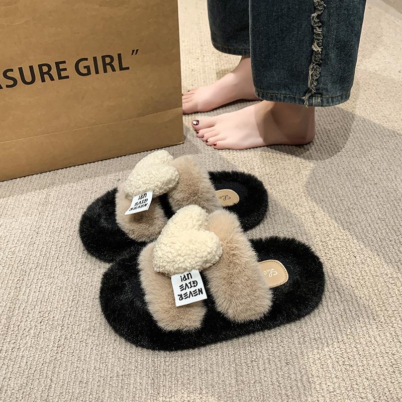 Premium thick bottom fluffy slippers women wear new autumn and winter Internet celebrity peach heart plush heightening cotton slippers