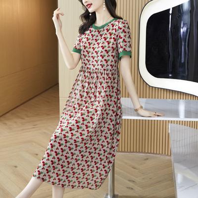 Schickes Sommerseidenkleid in Übergröße mit modischen Drucken für Mutter, knielanges Seidenkleid