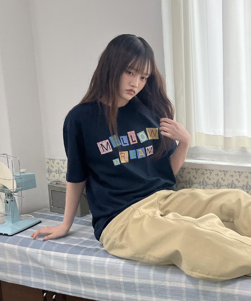 WAIKEI Mellow Dream Check Letter Short Sleeve T-Shirt Navy