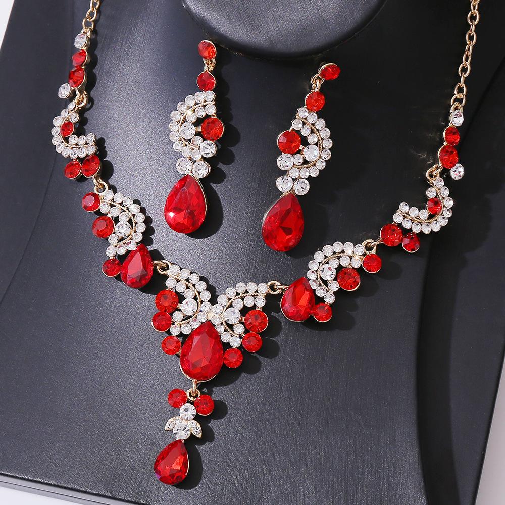 Light Luxury Crystal Gemstone Necklace and Earrings Set, Dress Bridal Two-piece Set, Female Accessories