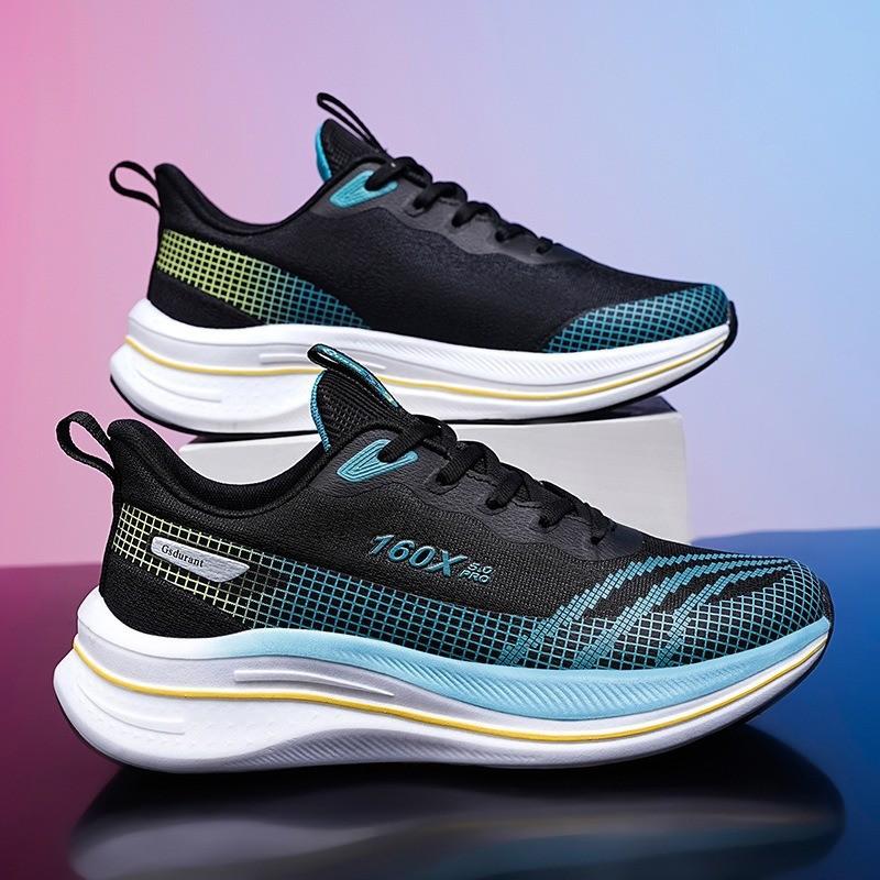 

Пара кроссовок модные летние дышащие сетчатые кроссовки мужские подростки ученики средней школы легкие кроссовки с амортизацией 44 чёрный