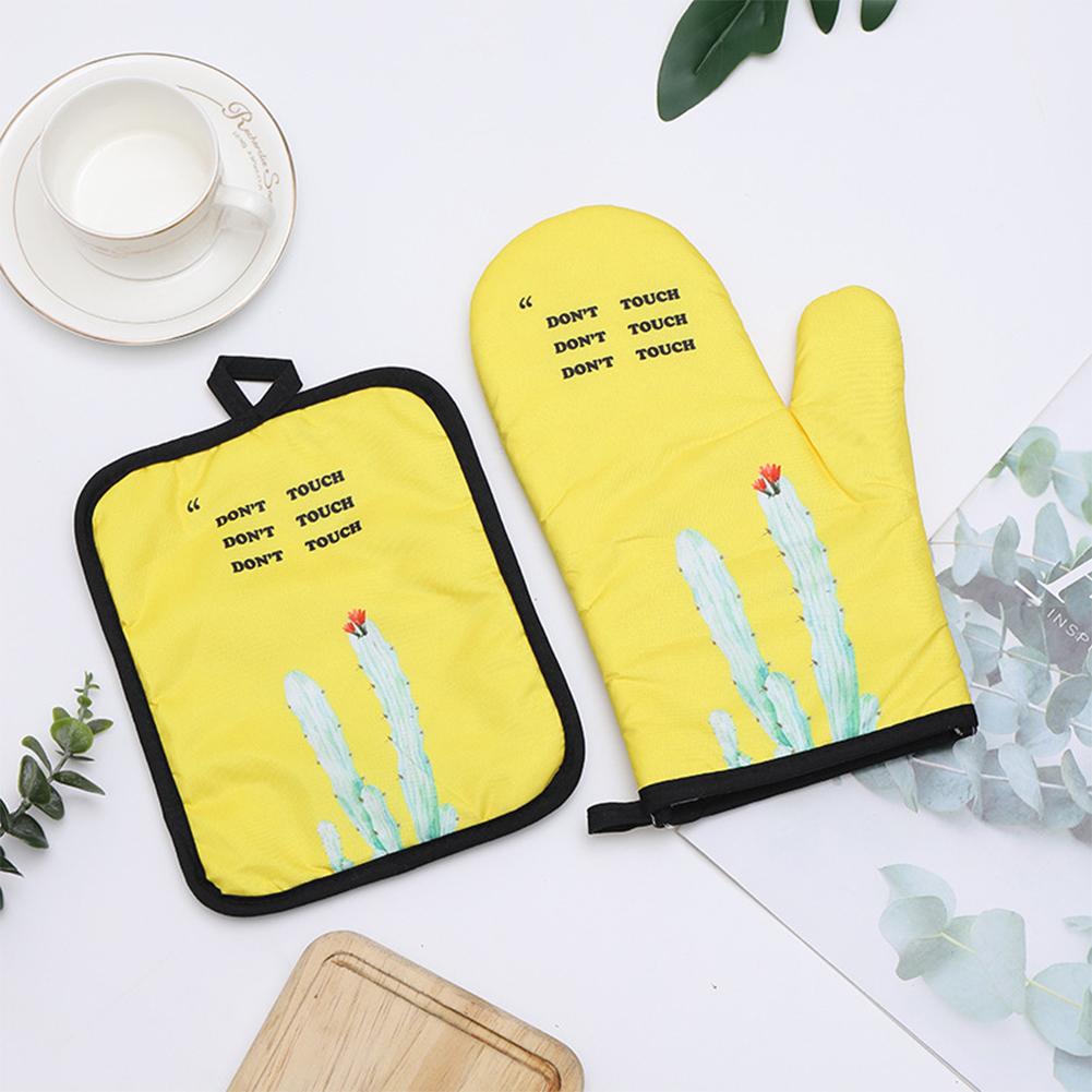 Fashion Pattern Kitchen High Temperature Resistanct Insulation Pad Microwave Oven Baking Gloves